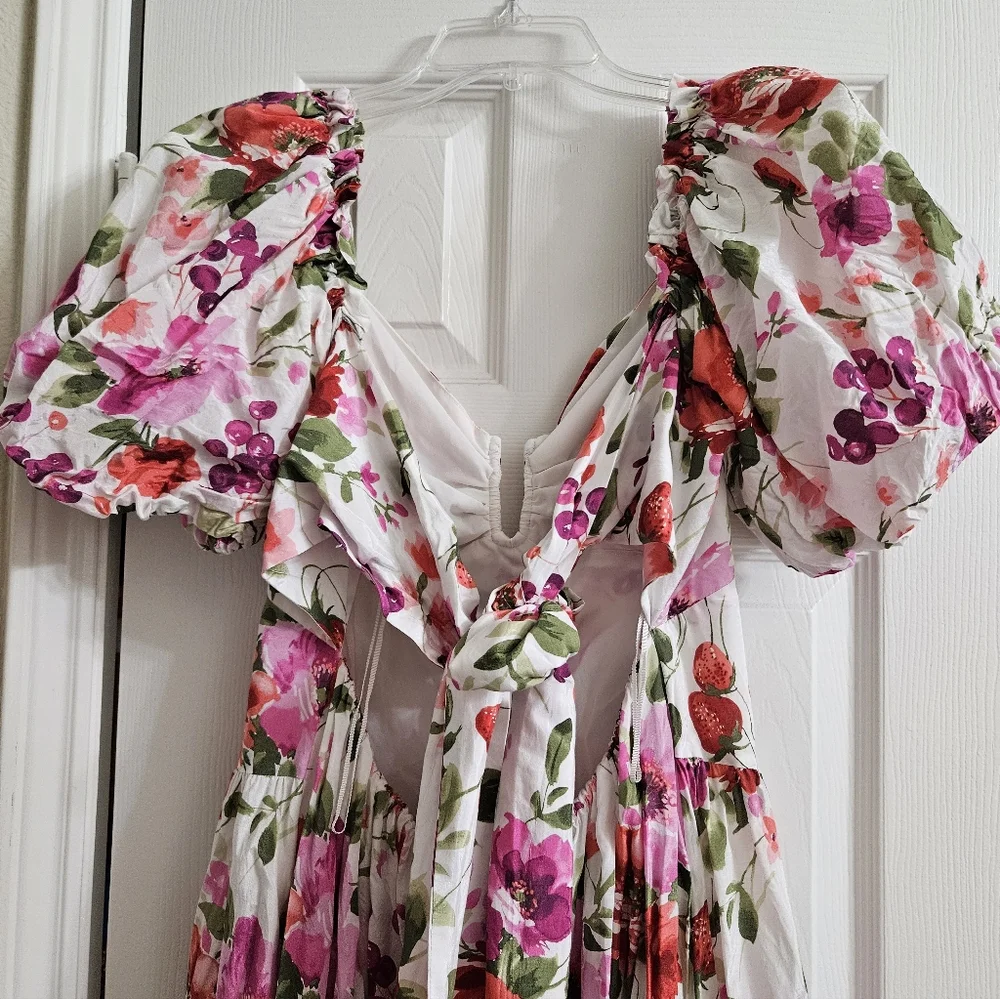Abercrombiw Maxi Floral Puff Sleeve Dress With Bow In The Back